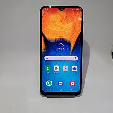 LG V30